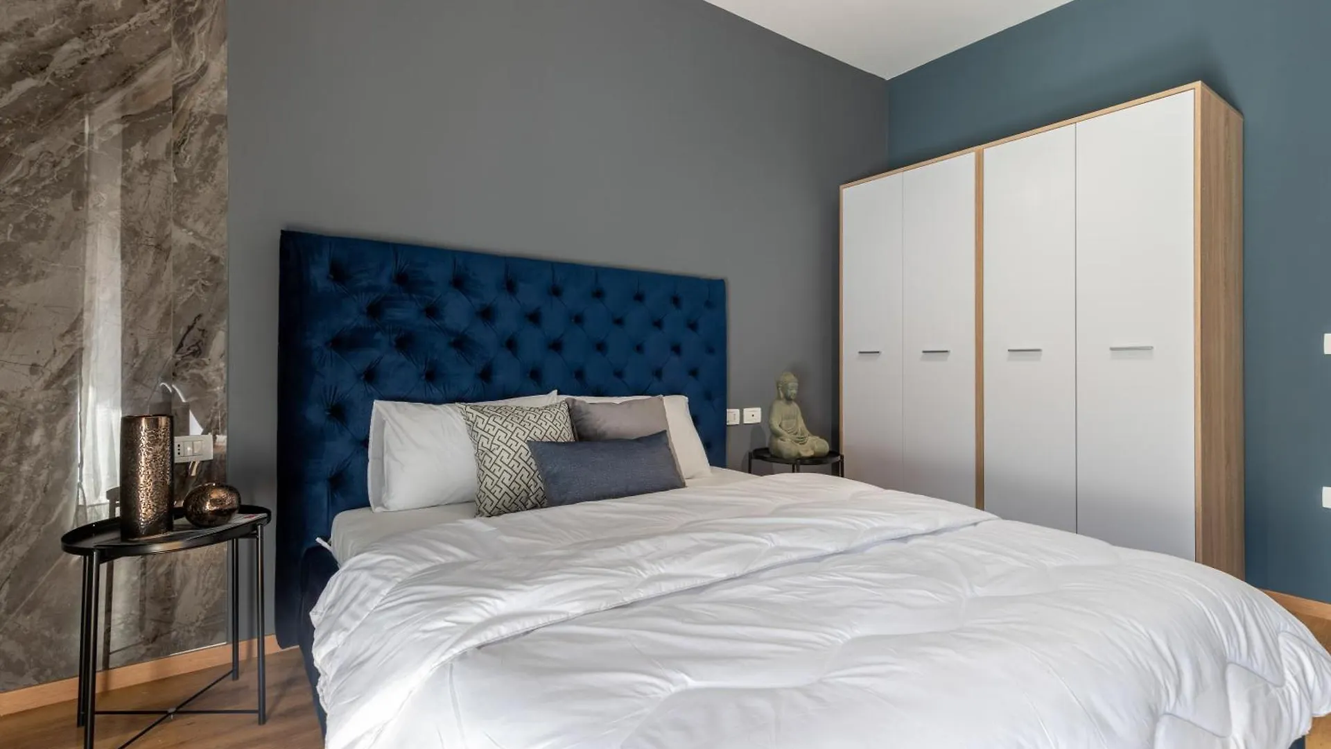 Lux Condo Apartment At Delijorgji Tirana