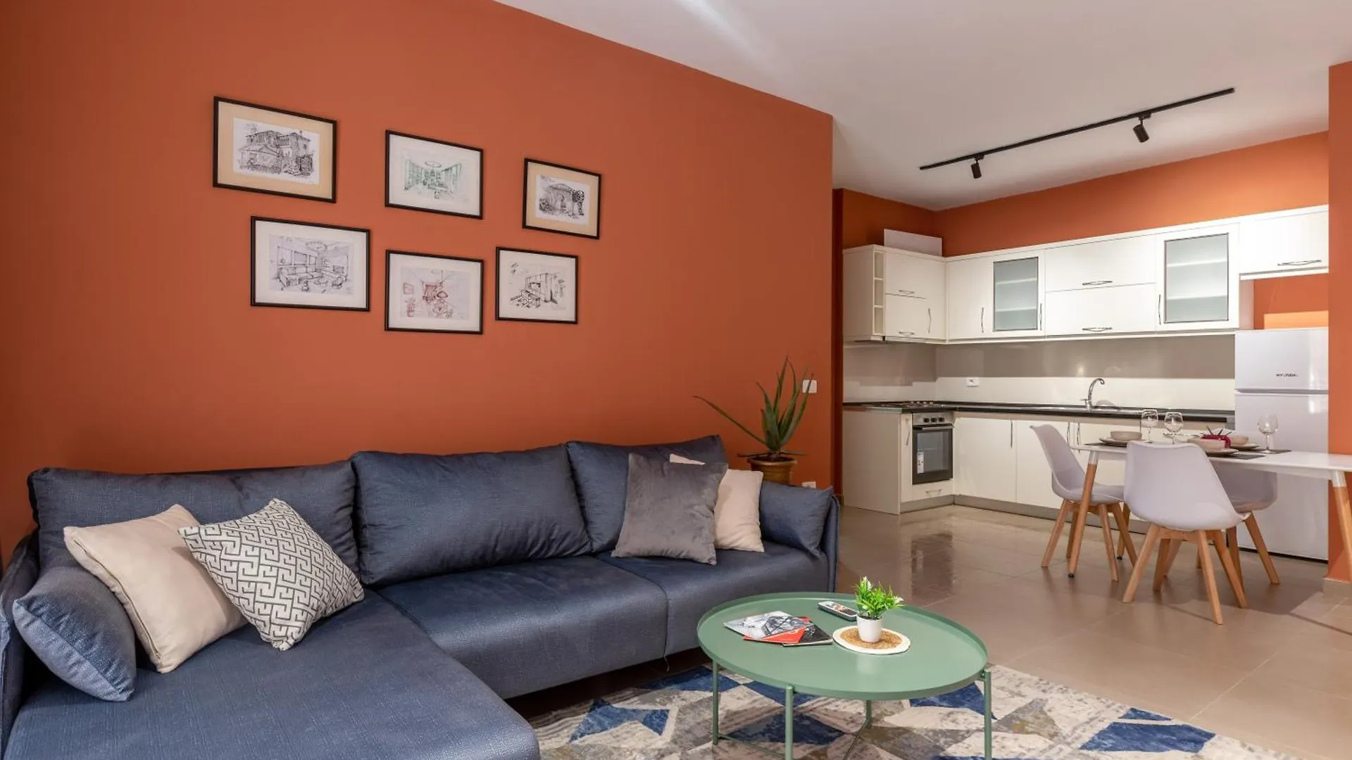 Lux Condo Apartment At Delijorgji Tirana